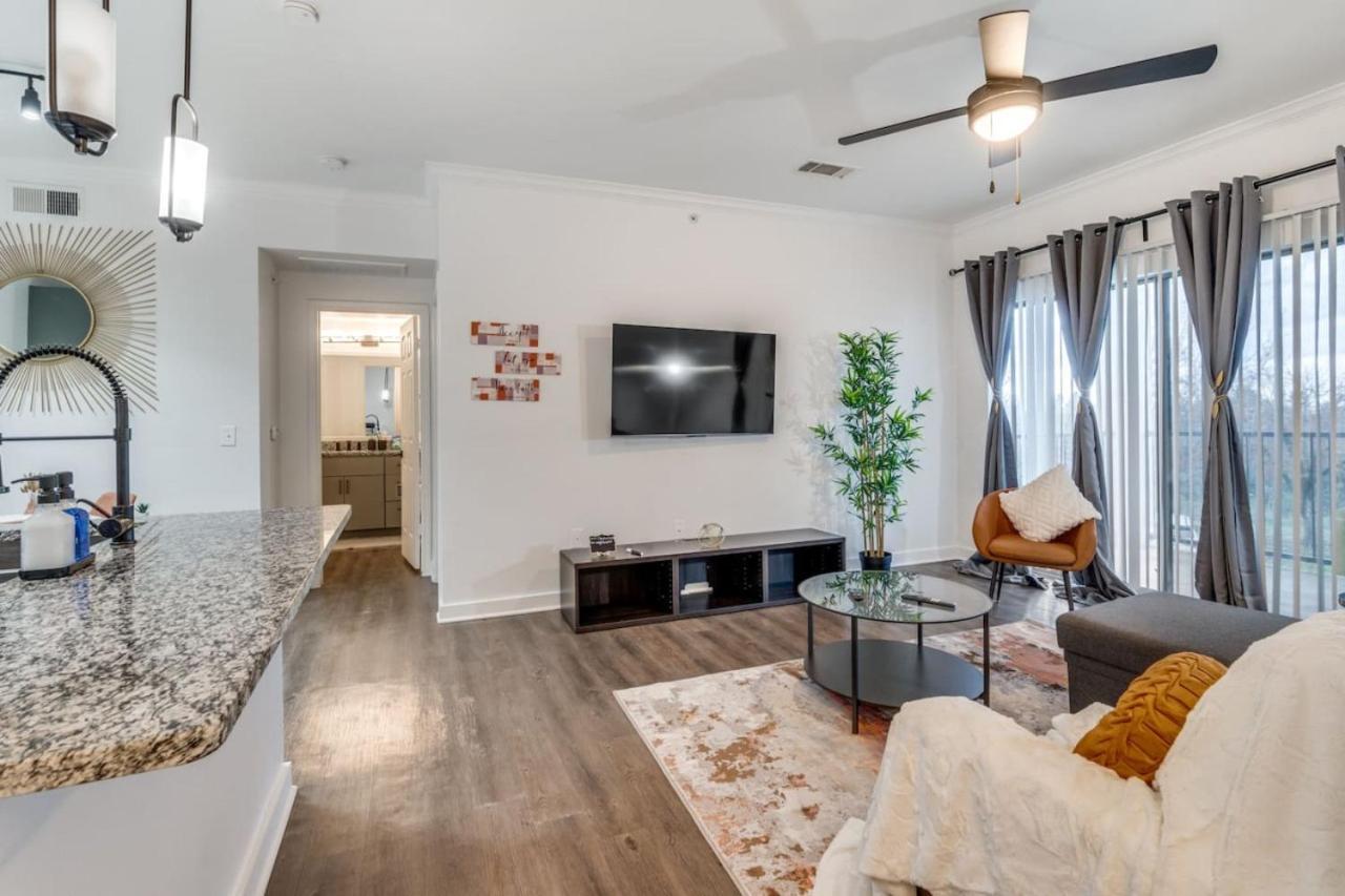 Elegant 1Br With Resort Style Pool Near The Domain Остин Екстериор снимка