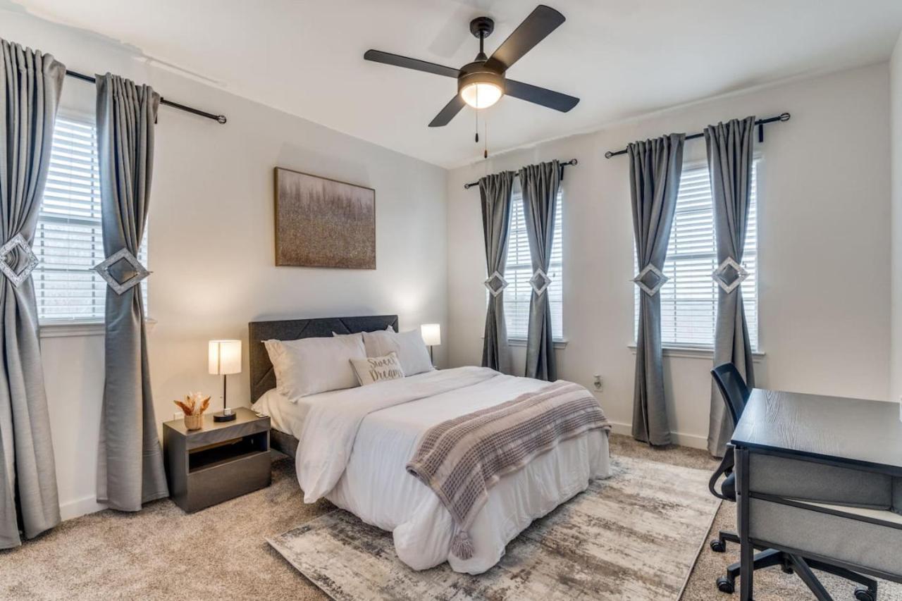 Elegant 1Br With Resort Style Pool Near The Domain Остин Екстериор снимка